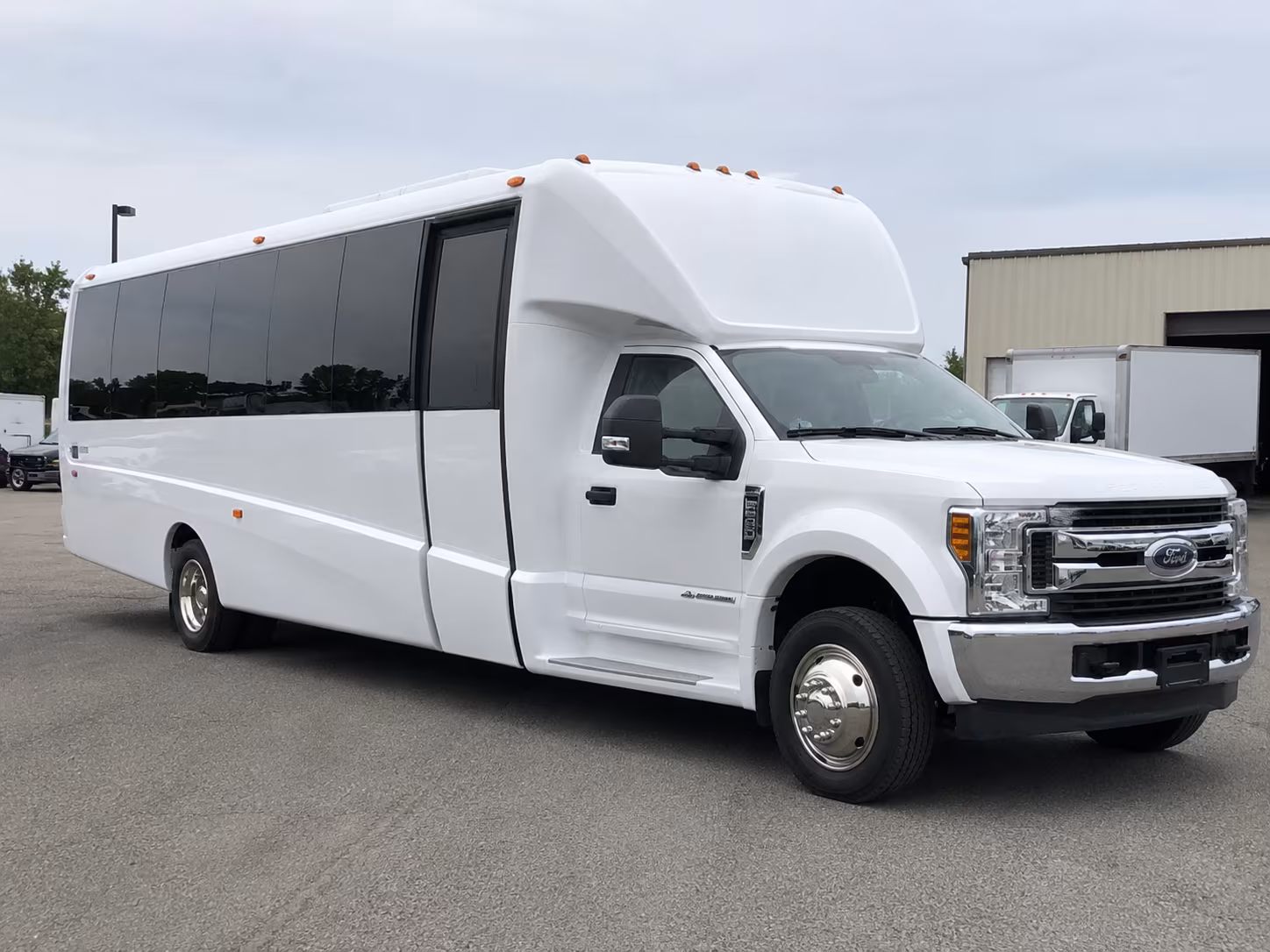 arcadia bus rentals