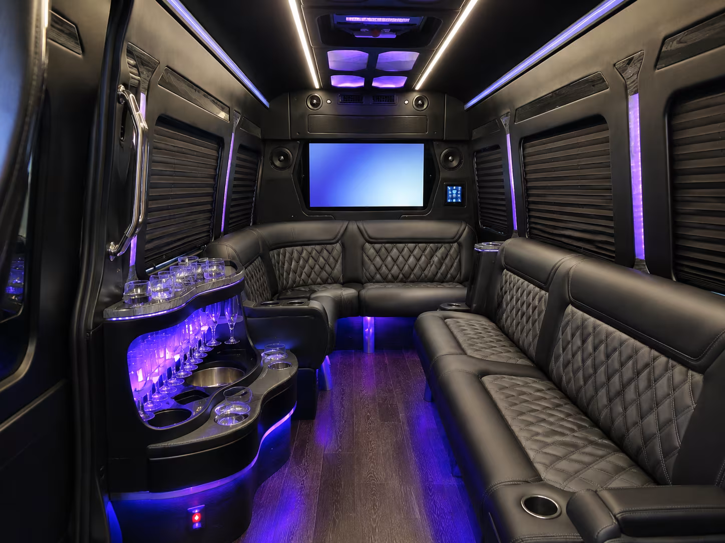 corporate retreats off sites and team building transportation