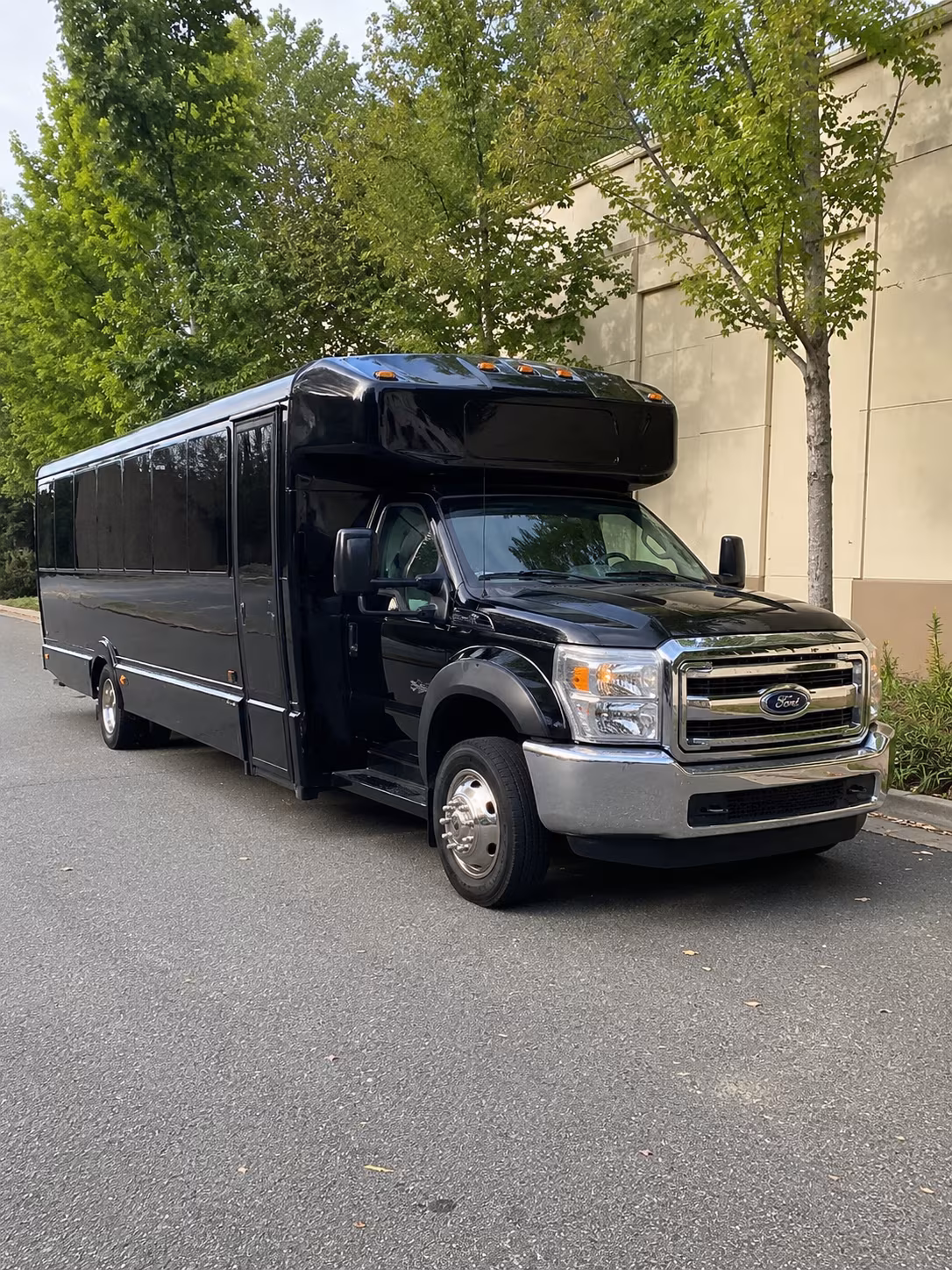 find your glendora night on the town party bus