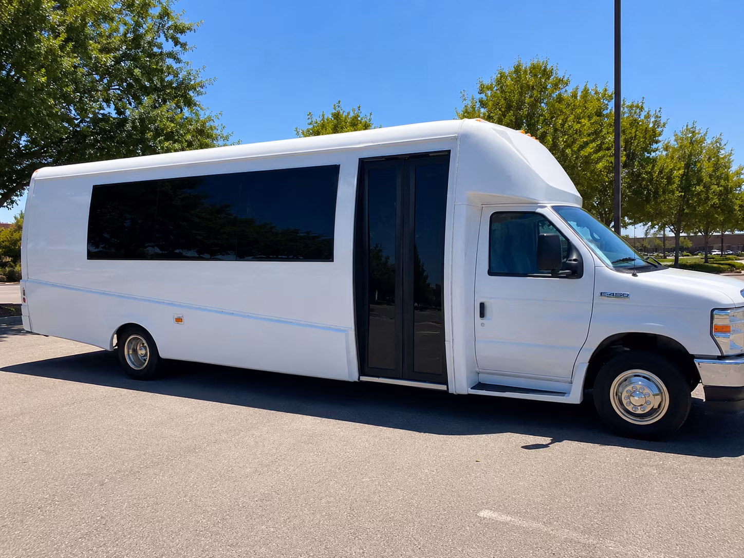 pomona bus rentals